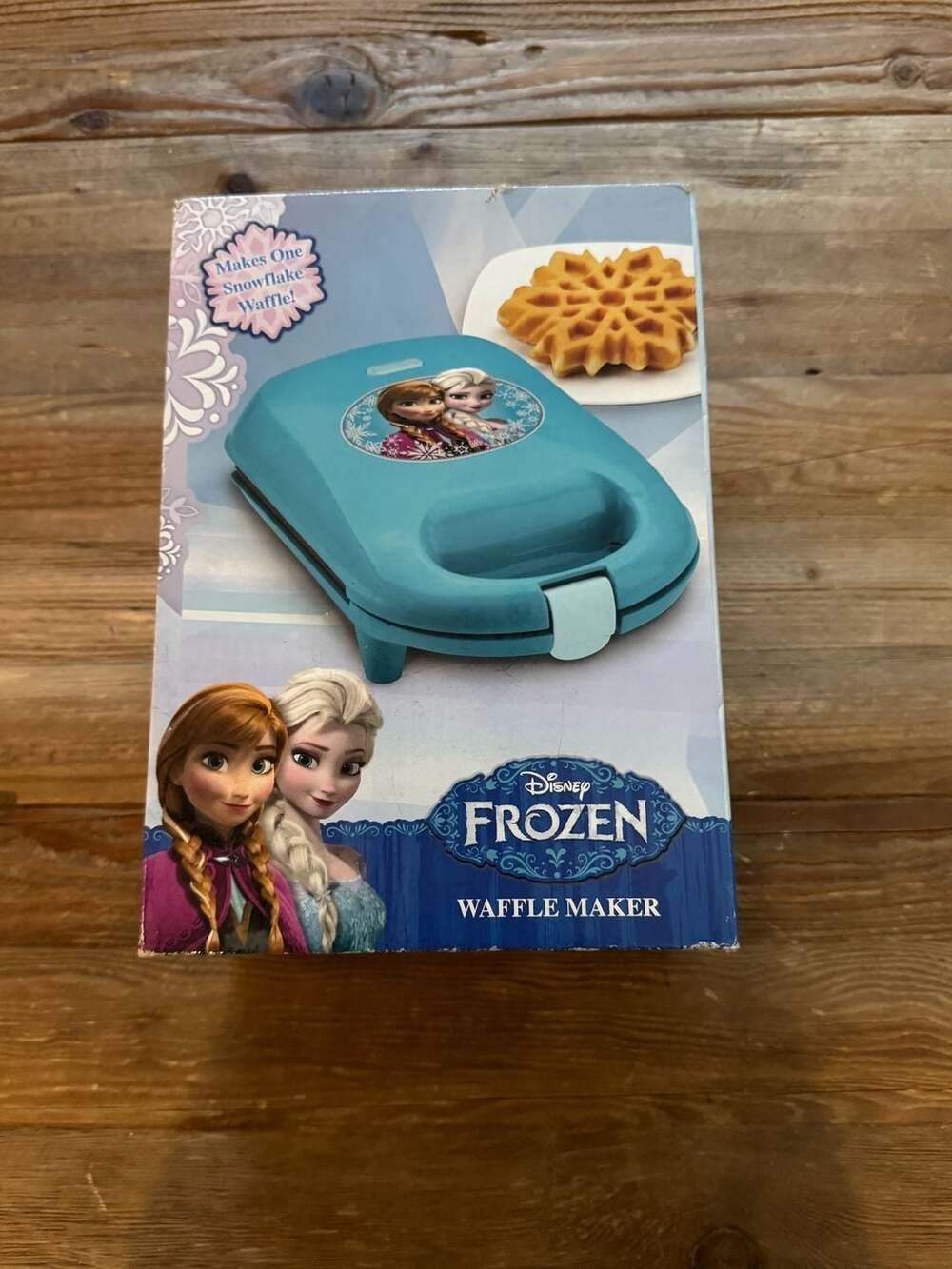 Disney Frozen Snowflake Waffle Maker